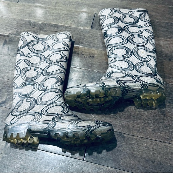Coach Talia Monogram Women’s Sz 7 Rubber Waterproof Outdoor Rain Boots - Picture 1 of 8